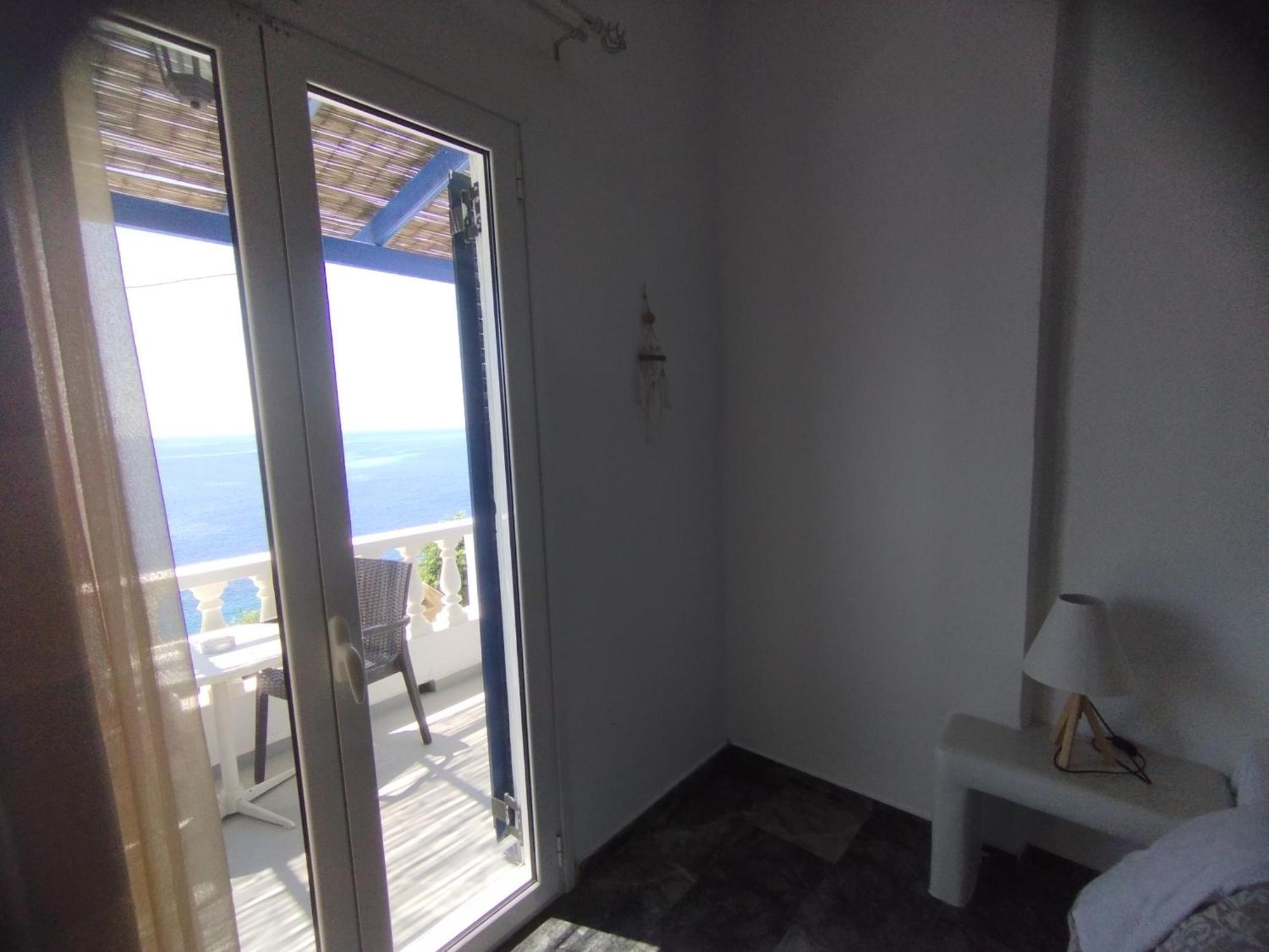 Marisini Sea View Batsi Exterior foto