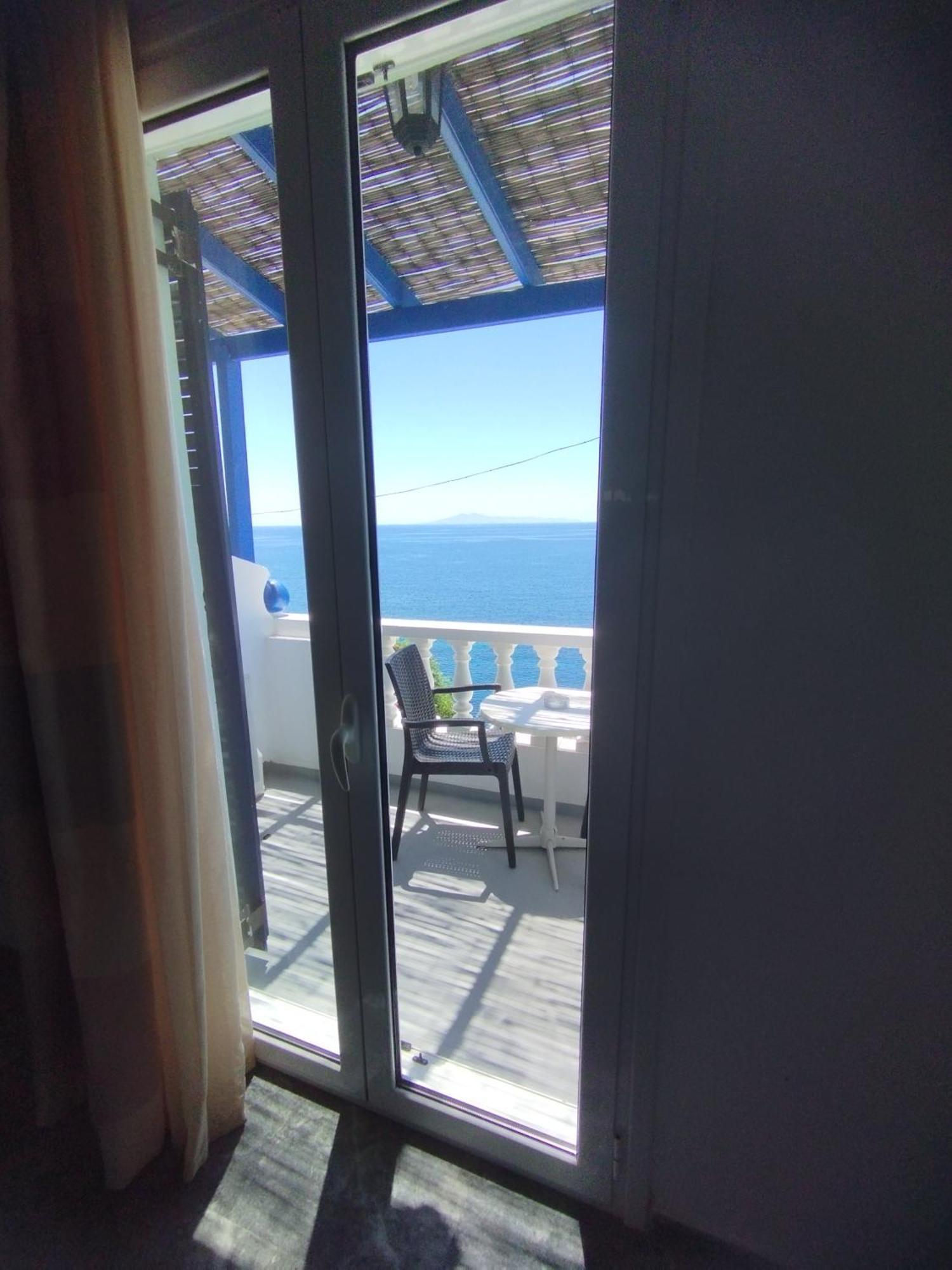 Marisini Sea View Batsi Exterior foto